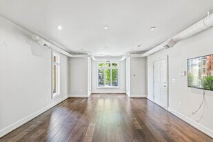 2111 11th St NW in Washington, DC - Building Photo