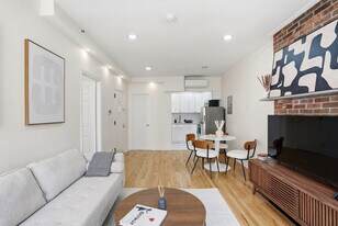 1569 Lexington Ave, Unit SI ID1473157P in New York, NY - Building Photo