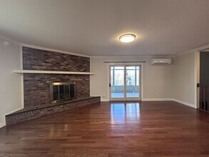 120 Touchdown Dr in Boone, NC - Building Photo - Building Photo