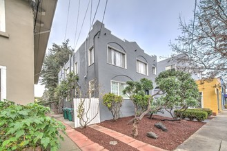 5543 Claremont Ave in Oakland, CA - Building Photo - Other