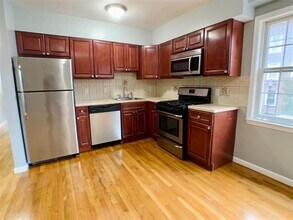 2700 Summit Ave in Union City, NJ - Foto de edificio - Building Photo