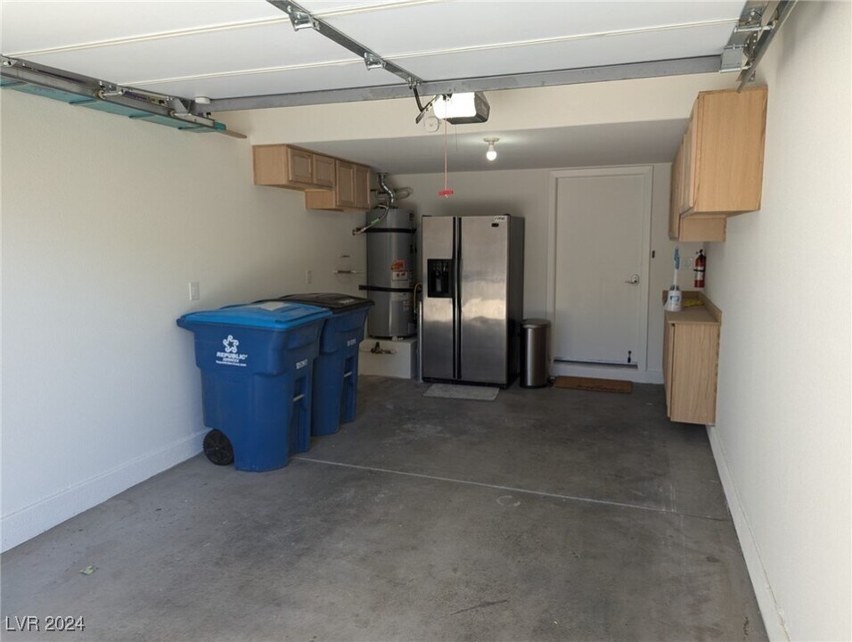10124 Rising Tree St in Las Vegas, NV - Building Photo