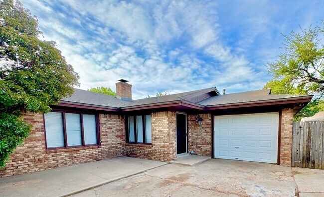 property at 4409 75th Dr