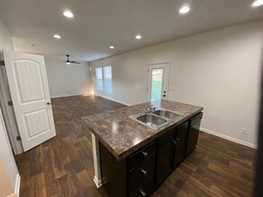 6405 Autumn Valley Trce in Utica, KY - Building Photo - Building Photo