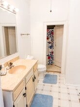 117 E Main St in Rose Hill, NC - Building Photo - Building Photo