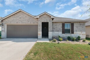 1321 Lindsey Dr in Copperas Cove, TX - Building Photo