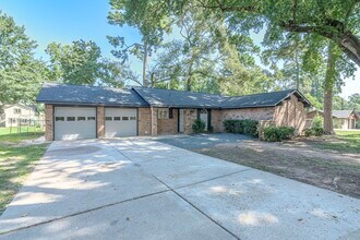3402 Gary Ln in Spring, TX - Foto de edificio - Building Photo