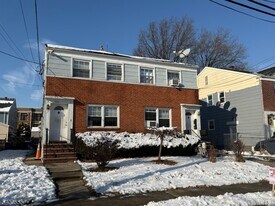 723 Thomas St in Elizabeth, NJ - Building Photo