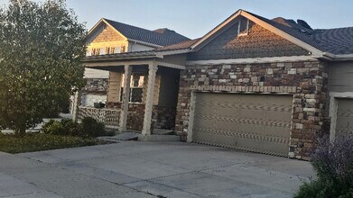19369 E 65th Pl in Aurora, CO - Foto de edificio - Building Photo