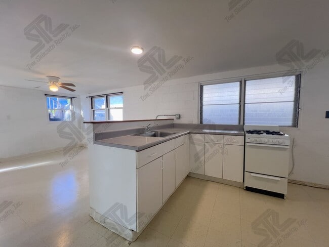 2108 Citron St in Honolulu, HI - Foto de edificio - Building Photo