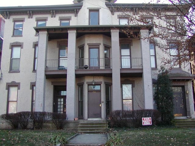 208-210 W Ormsby Ave in Louisville, KY - Foto de edificio - Building Photo