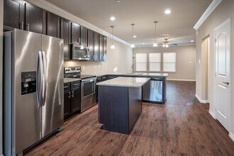 2721 Vine Ct, Unit 1413 in Denton, TX - Building Photo - Building Photo