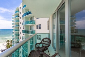 3901 S Ocean Dr, Unit SI FL11-ID1049825P in Hollywood, FL - Foto de edificio - Building Photo