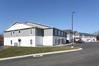 North Creek Apartments in Warrensburg, MO - Building Photo - Building Photo