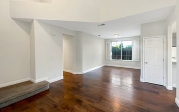 2060 E Sierra Madre Ave in Gilbert, AZ - Building Photo - Building Photo