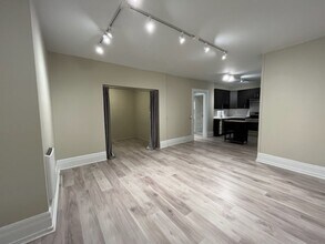 615 Boren Ave in Seattle, WA - Building Photo - Building Photo
