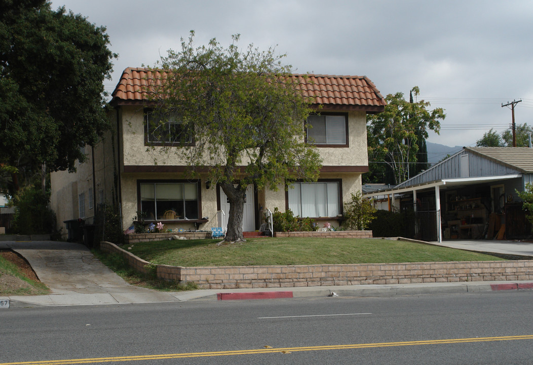 3253 Honolulu Ave in La Crescenta, CA - Building Photo