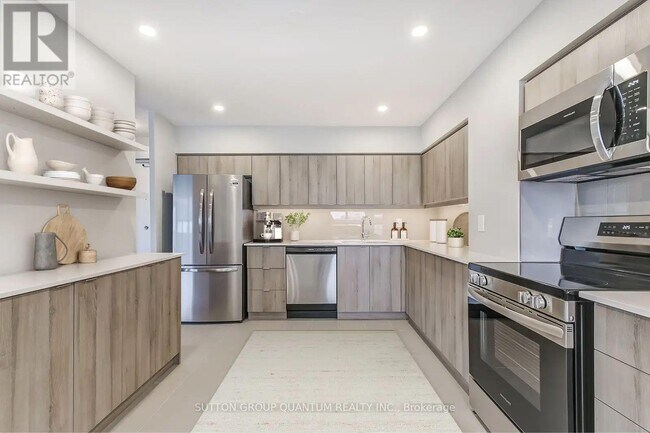 17-P17 Farmstead Rd in Toronto, ON - Building Photo - Building Photo