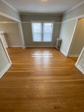 1608 W Olive Ave, Unit 3 in Chicago, IL - Building Photo - Building Photo