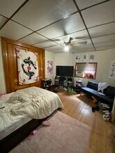 2621 N Maryland Ave, Unit 1 in Milwaukee, WI - Building Photo - Building Photo