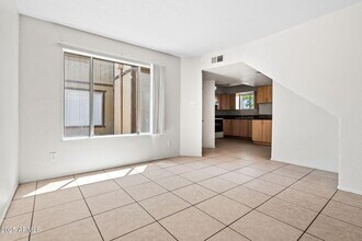 1742 E Pepper Cir in Mesa, AZ - Building Photo - Building Photo