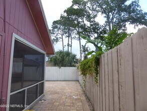 14317 Coral Reef Dr S in Jacksonville, FL - Building Photo - Building Photo