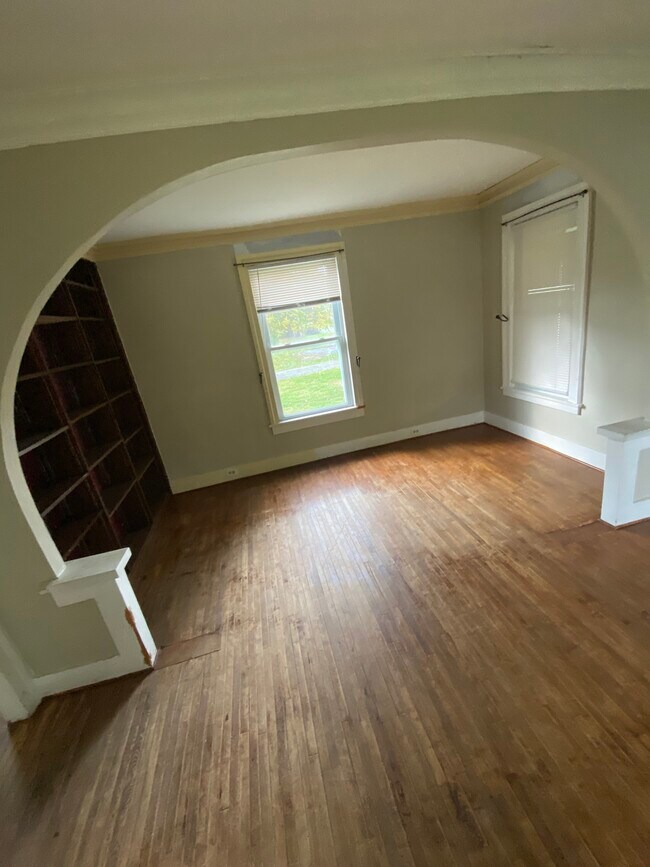 48 Grove St in Adams, NY - Building Photo - Building Photo