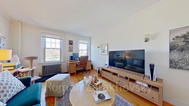 1850 Commonwealth Ave in Boston, MA - Building Photo - Building Photo