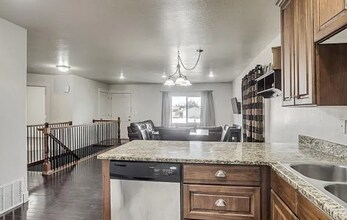 930 1490 N in Orem, UT - Building Photo - Building Photo
