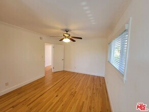 825 Broadway St-Unit -3 in Los Angeles, CA - Building Photo - Building Photo