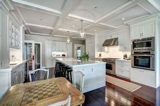 10 Jones Rd in East Hampton, NY - Building Photo - Building Photo