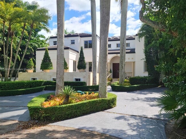 property at 184 Paloma Dr