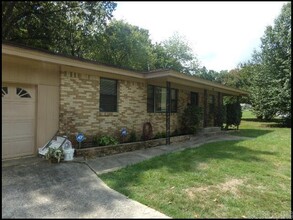 13 Point O Woods Dr in Little Rock, AR - Building Photo - Building Photo