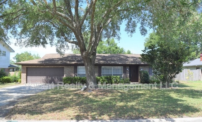 property at 166 Vanderford Rd W