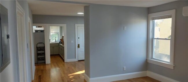 property at 19 Irving Ct