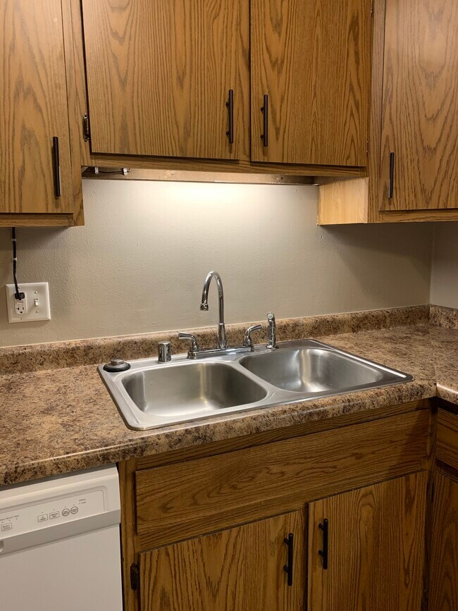 2520 S Kerry Lane in Appleton, WI - Building Photo - Building Photo