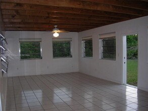 30090 SW 170th Ave in Homestead, FL - Building Photo - Building Photo