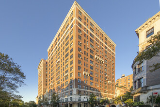 33 Riverside Dr in New York, NY - Building Photo - Building Photo