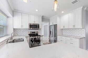 516 Arbor Oak Dr in Grapevine, TX - Building Photo - Building Photo