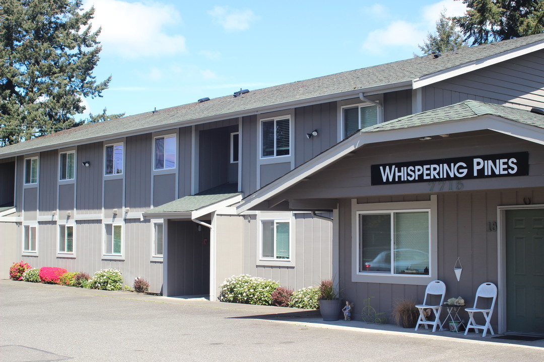 Whispering Pines in Lakewood, WA - Building Photo