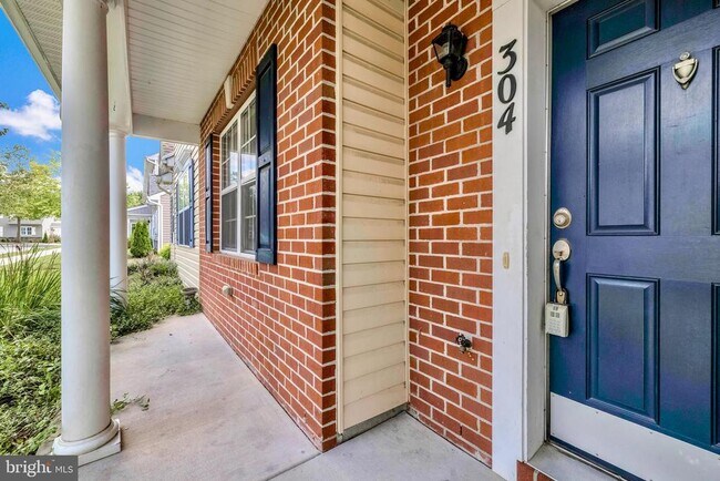 304 Wheatley Dr in Easton, MD - Building Photo - Building Photo