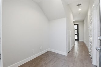 3024 Charline in Houston, TX - Building Photo - Building Photo