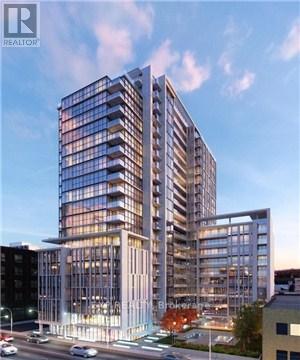 400 Adelaide St E in Toronto, ON - Building Photo