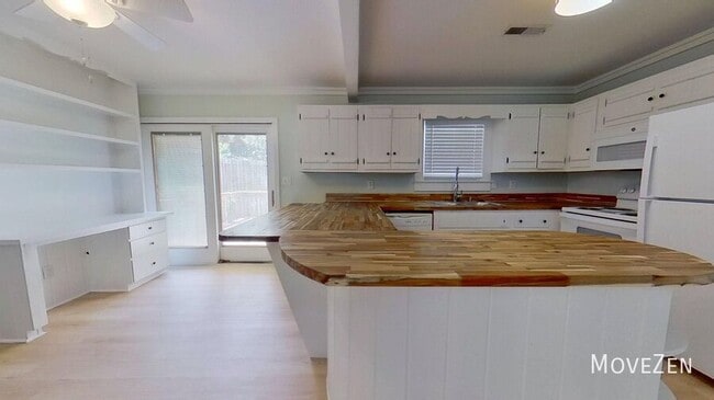 109 Foxwood Ln in Wilmington, NC - Building Photo - Building Photo
