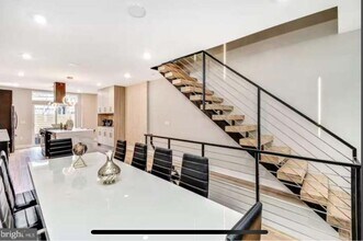 2309 Dickinson St in Philadelphia, PA - Building Photo - Building Photo