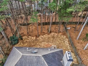 2011 Town Lake Hills W in Woodstock, GA - Building Photo - Building Photo