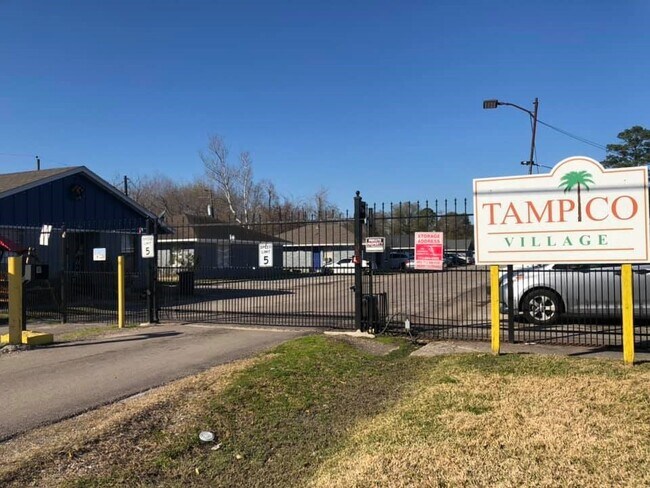 4403 Tampico St in Houston, TX - Building Photo - Building Photo