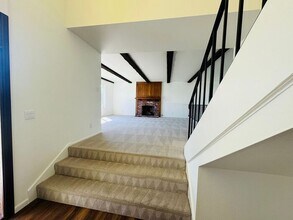 1503 Dara St in Camarillo, CA - Building Photo - Building Photo