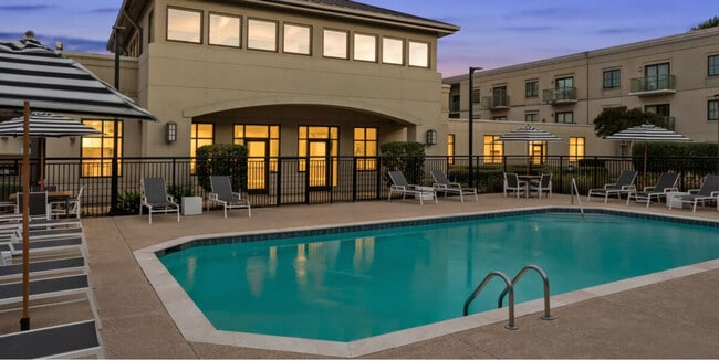 3920 Sharon Rd, Unit SI ID1344160P in Charlotte, NC - Building Photo - Building Photo