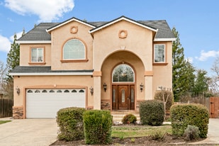 8661 Elm Ave in Orangevale, CA - Building Photo